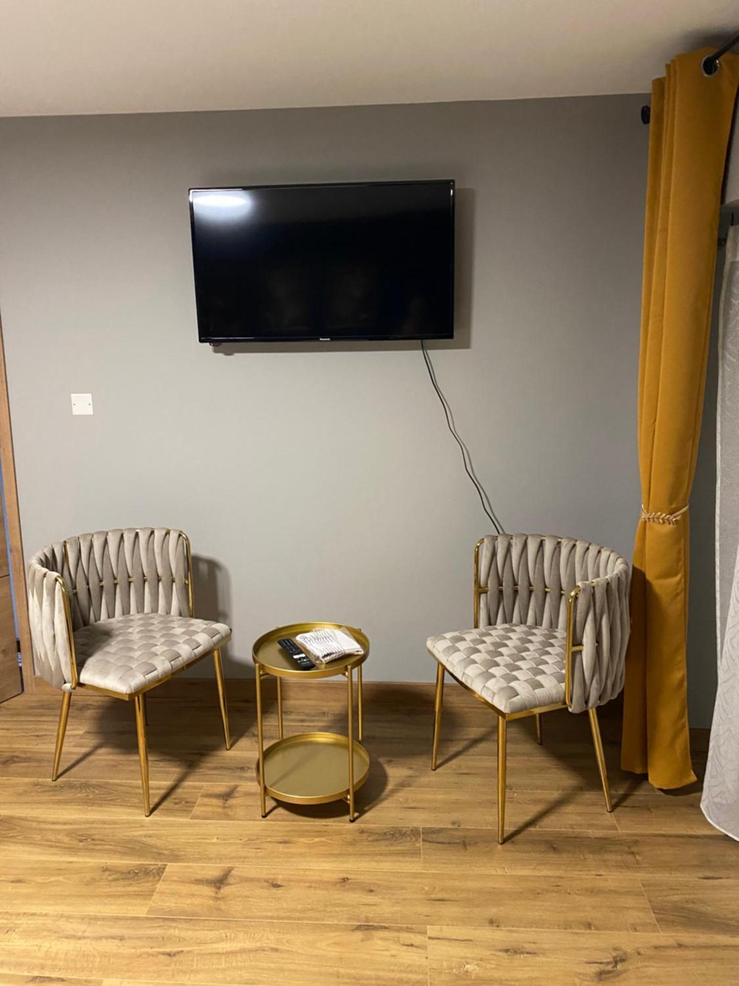 Chez Marie Et Angel Bed & Breakfast Autun ภายนอก รูปภาพ