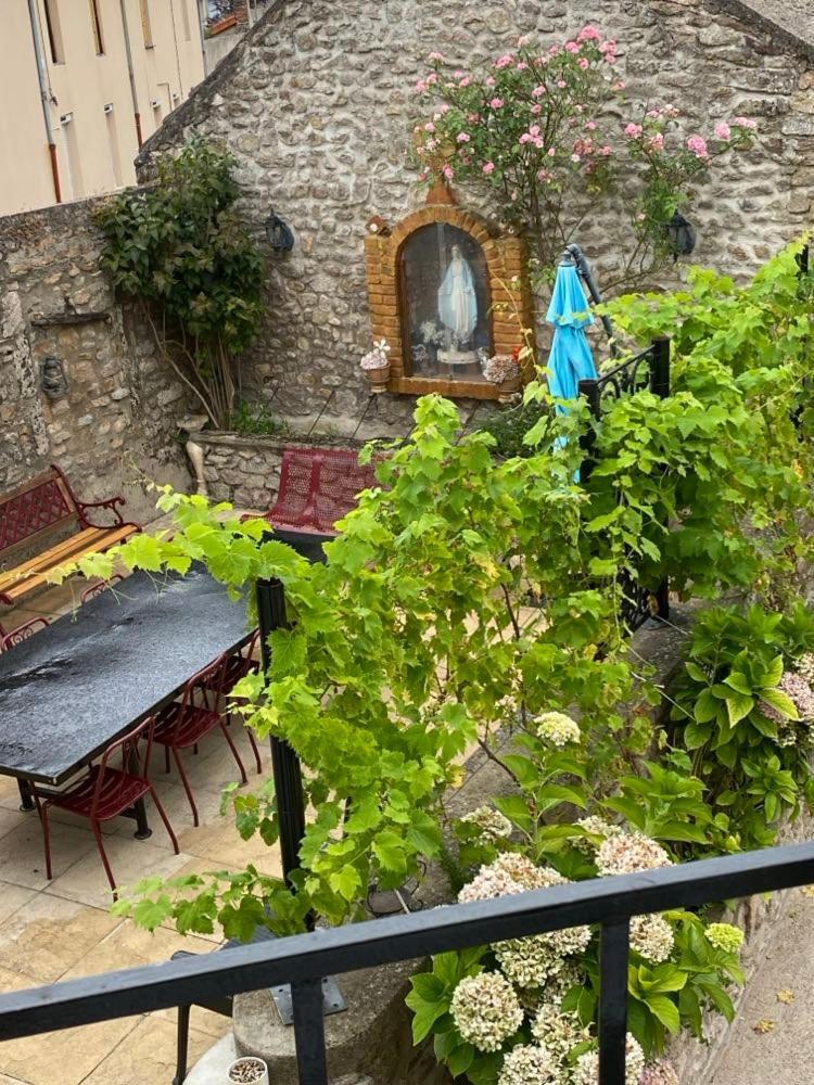 Chez Marie Et Angel Bed & Breakfast Autun ภายนอก รูปภาพ