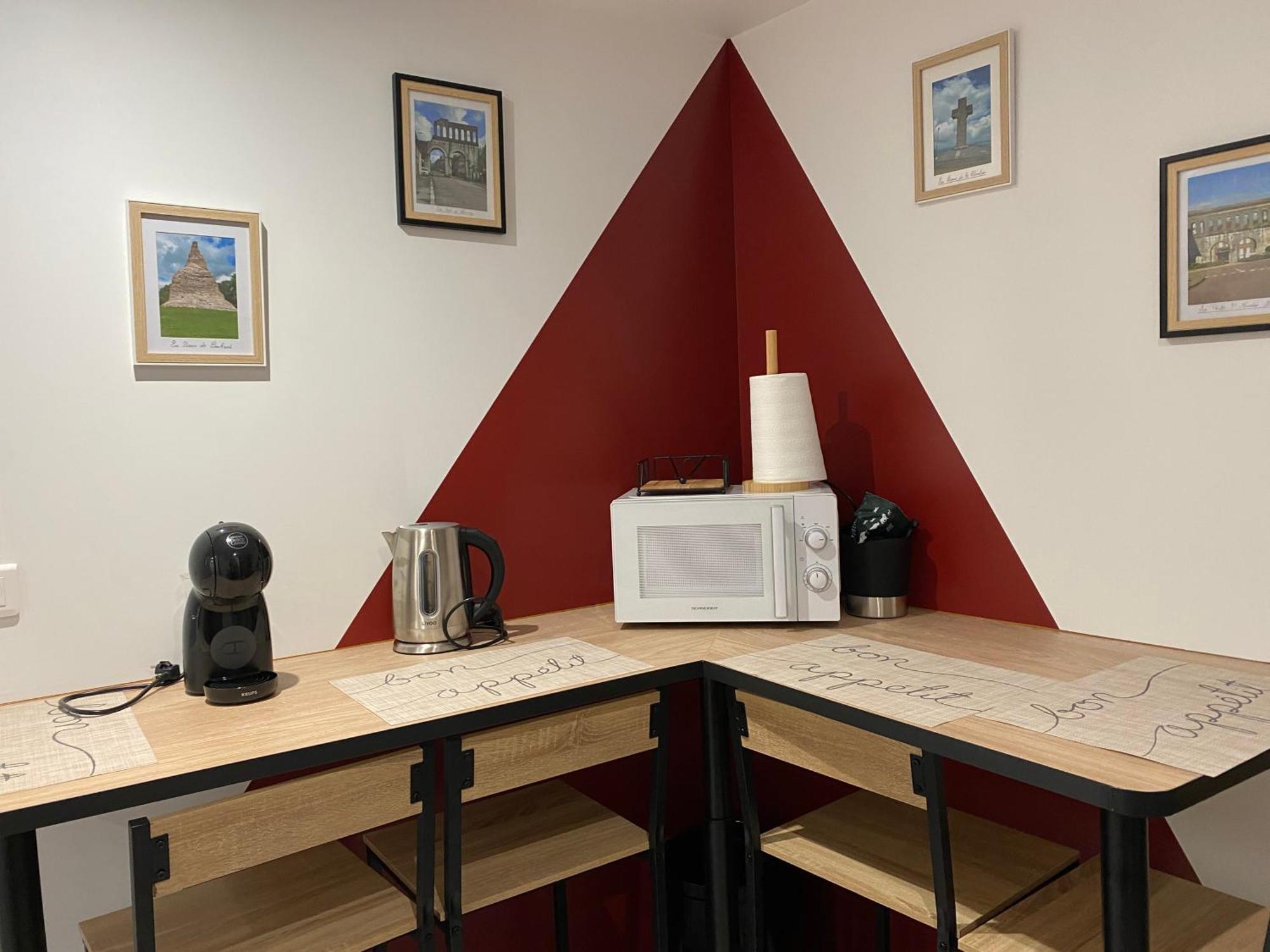 Chez Marie Et Angel Bed & Breakfast Autun ภายนอก รูปภาพ